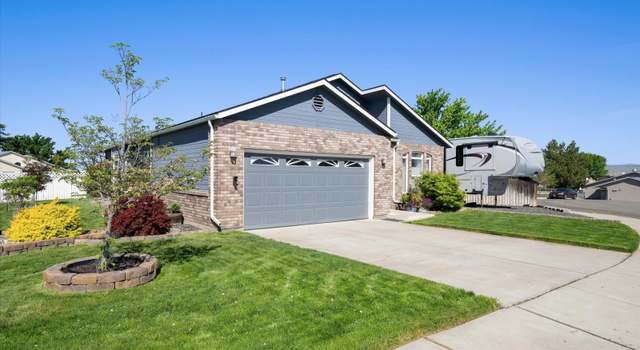 Photo of 521 Eastgate Dr, Prosser, WA 99350