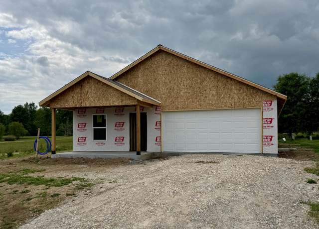 Property at 519 Bradley St, Auxvasse, MO 65231, 3 beds, 2 baths