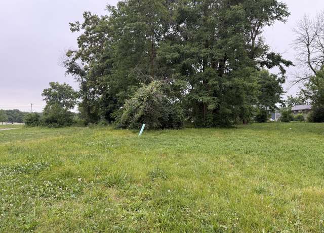 Property at 614 E Breckenridge St, Mexico, MO 65265