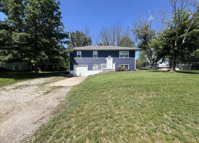 Property at 2615 Fairground, Mexico, MO 65265, 4 beds, 2 baths