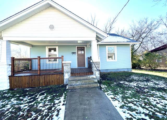 Property at 1008 Mansfield St, Mexico, MO 65265, 2 beds, 1 bath
