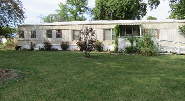 Photo of 713 E Park, Vandalia, MO 63382