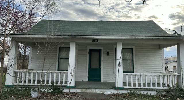 Photo of 108 E Bates St, Wellsville, MO 63384
