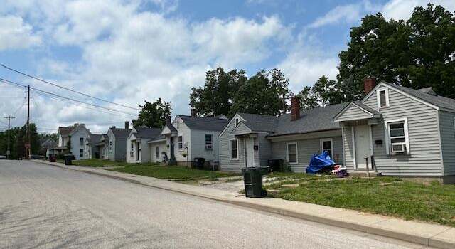 Photo of 501-511 E 9th St, Fulton, MO 65251
