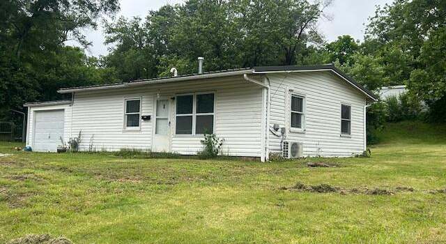 Photo of 501 Ingle Rd, Fulton, MO 65251