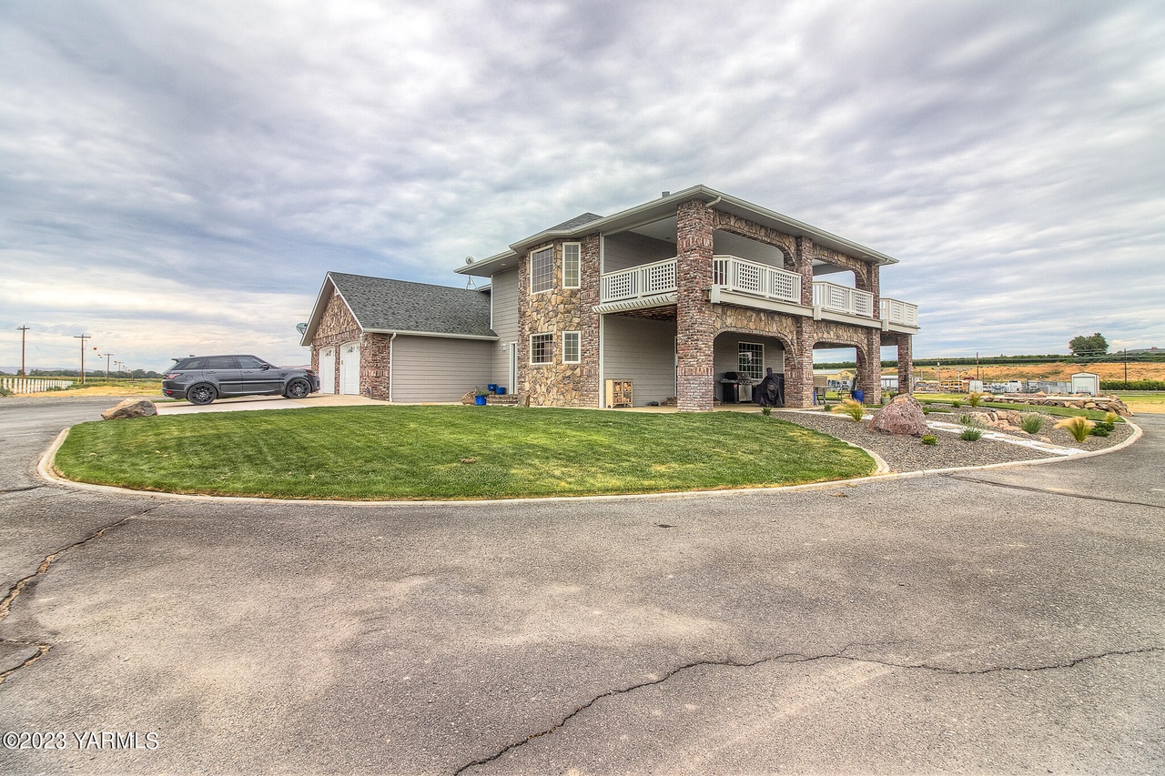 7708 Yakima Valley Hwy, Zillah, WA 98953 MLS 231315 Redfin