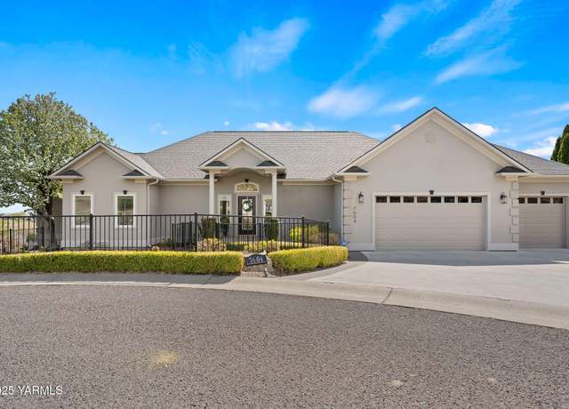 Property at 7604 Graystone Ct, Yakima, WA 98908, 4 beds, 4 baths