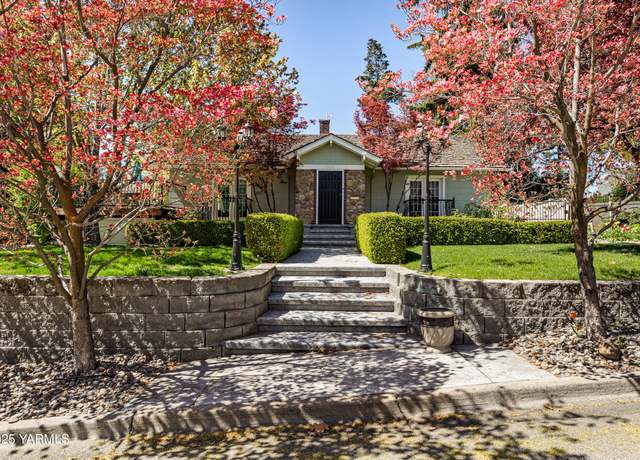 Property at 622 S 25th Ave, Yakima, WA 98902, 5 beds, 4.5 baths