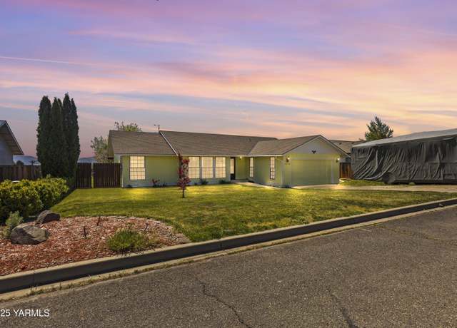 Property at 5602 Mount Clemens Way, Yakima, WA 98901, 3 beds, 1.5 baths