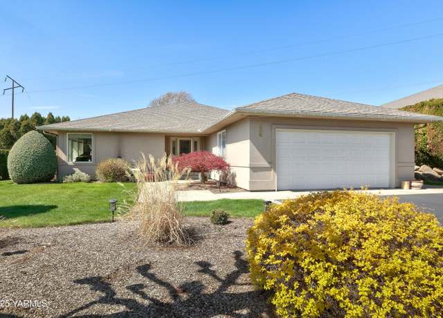 Property at 606 N 65th Ave, Yakima, WA 98908, 3 beds, 2 baths