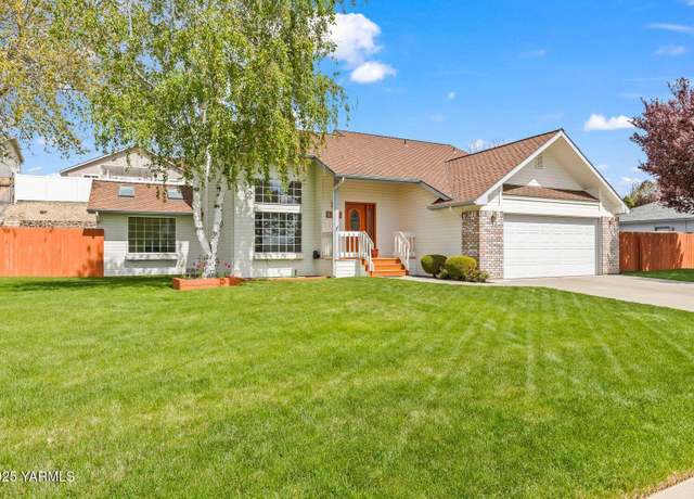 Property at 5205 N Canyon Rd, Yakima, WA 98901, 3 beds, 2.5 baths