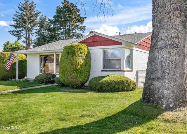 Property at 1401 S 7th Ave, Yakima, WA 98902, 3 beds, 2 baths