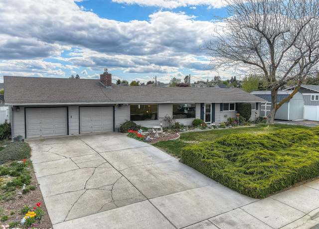 Property at 180 Weems Way, Selah, WA 98942, 3 beds, 2 baths