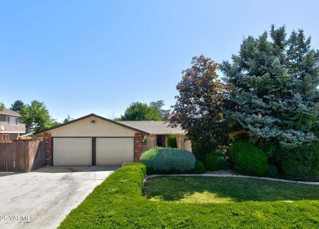 Property at 611 S 69th Ave, Yakima, WA 98908, 4 beds, 3 baths