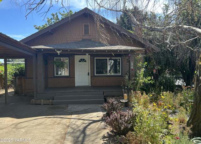 Property at 1019 S 21st Ave, Yakima, WA 98902, 2 beds, 2 baths