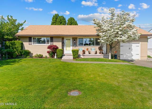 Property at 1010 S 27th Ave, Yakima, WA 98902, 3 beds, 1 bath