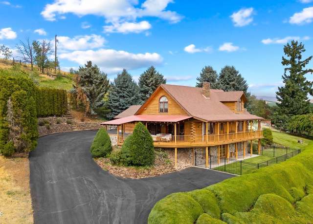 Property at 130 Hovde Ln, Selah, WA 98942, 3 beds, 2.5 baths