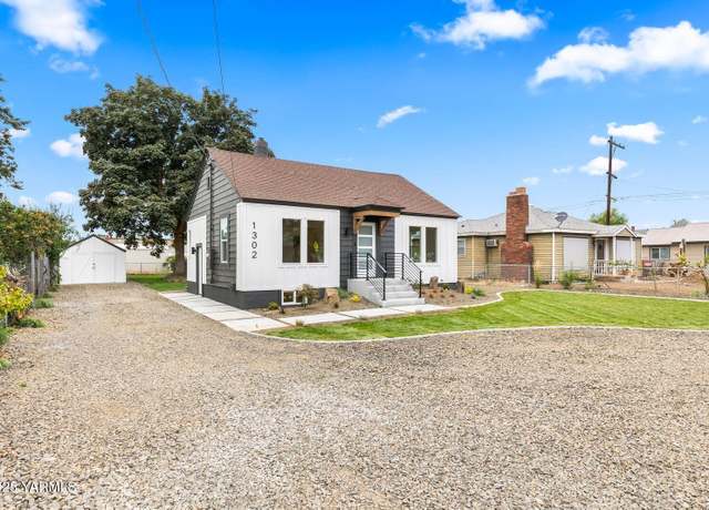 Property at 1302 S 3rd Ave Ave, Yakima, WA 98902, 4 beds, 2 baths