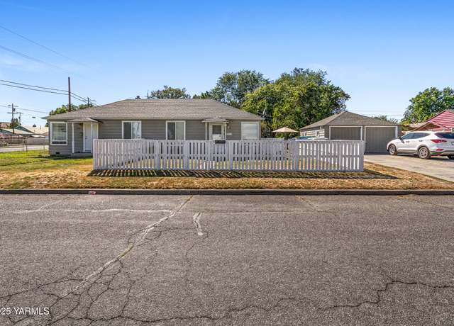 Property at 1418 &1420 Queen Ave, Yakima, WA 98902