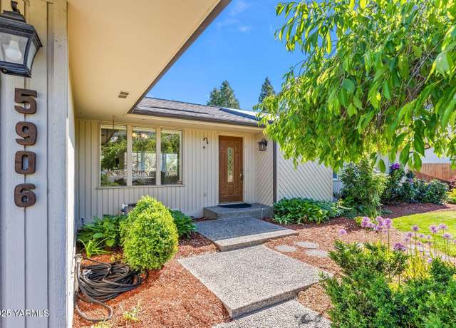 Property at 5906 Englewood Ave, Yakima, WA 98908, 4 beds, 3 baths