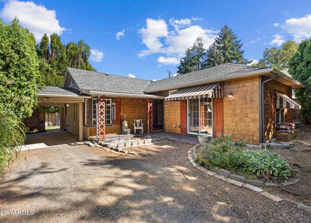 Property at 213 N 23rd Ave, Yakima, WA 98902, 2 beds, 2 baths
