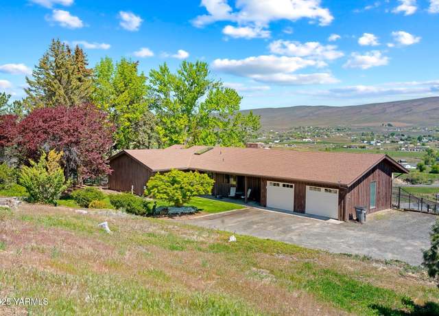 Property at 190 Sagewood Dr, Selah, WA 98942, 4 beds, 3 baths