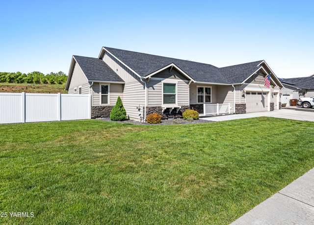 Property at 7705 Fremont Way, Yakima, WA 98908, 3 beds, 2.5 baths