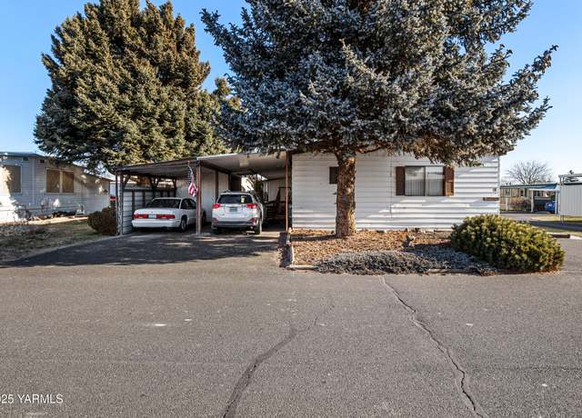 Property at 55 W Washington Ave #93, Yakima, WA 98903, 3 beds, 2 baths