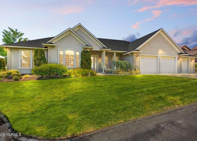 Property at 7510 Plateau Pl, Yakima, WA 98908, 3 beds, 2.5 baths