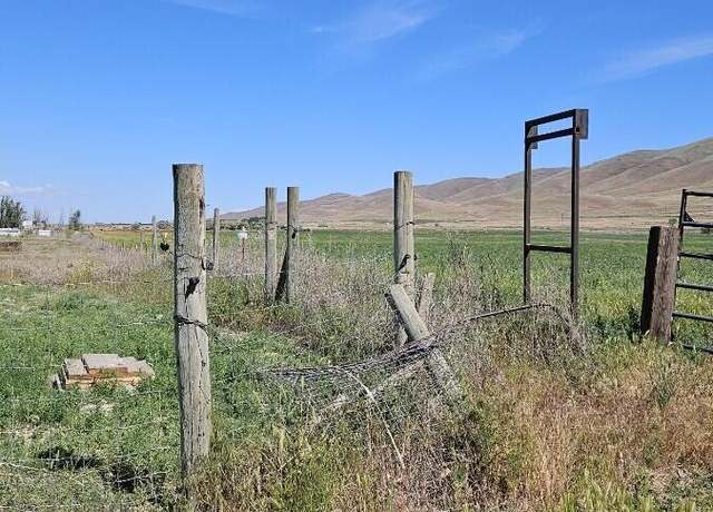 Property at 11334 Pumphouse Rd, White Swan, WA 98952
