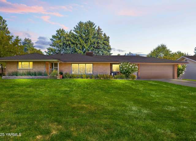 Property at 501 N 52nd Ave, Yakima, WA 98908, 3 beds, 2 baths