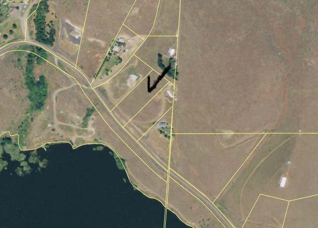 Property at 16145 N Wenas Rd, Selah, WA 98942
