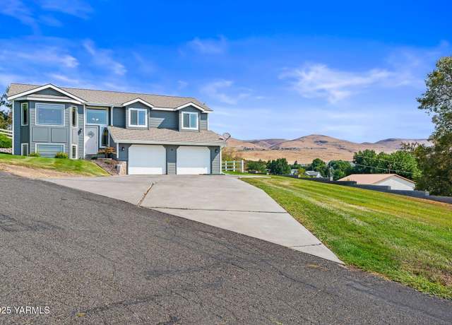 Property at 610 Titleist Ln, Yakima, WA 98901, 4 beds, 2.5 baths