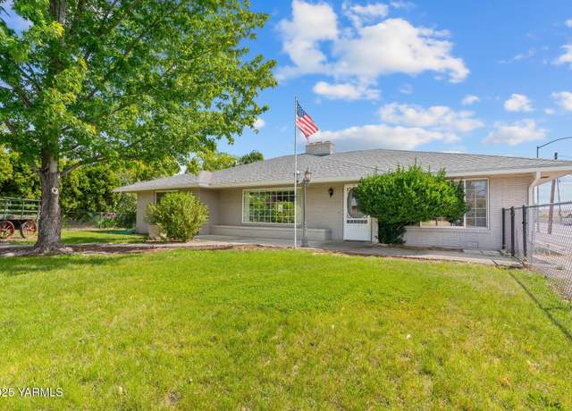 Property at 419 S 58th Ave, Yakima, WA 98908, 2 beds, 2 baths