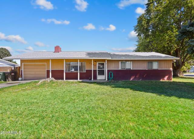 Property at 1007 S 79th Ave, Yakima, WA 98908, 3 beds, 1 bath