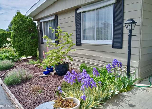 Property at 903 N 34th Ave #22, Yakima, WA 98902, 2 beds, 2 baths