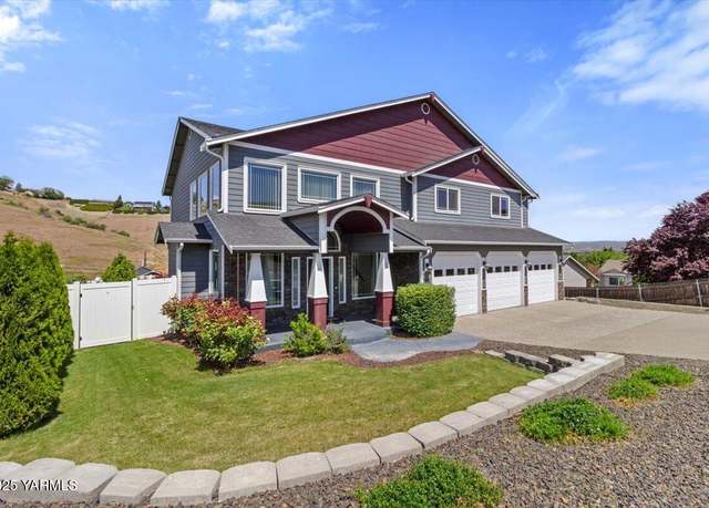 Property at 705 Terrace Dr, Selah, WA 98942, 4 beds, 2.5 baths
