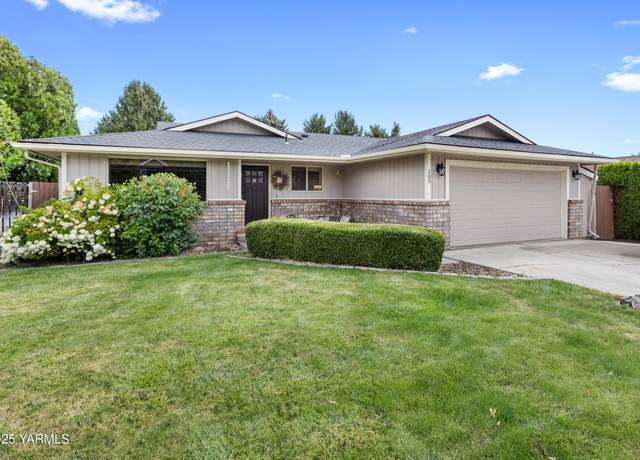 Property at 105 N 77th Ave, Yakima, WA 98908, 3 beds, 2 baths