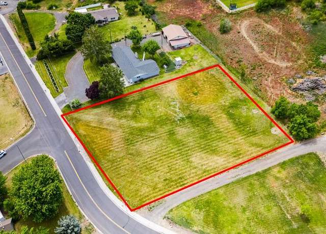 Property at 512 Canyon Rd, Yakima, WA 98901