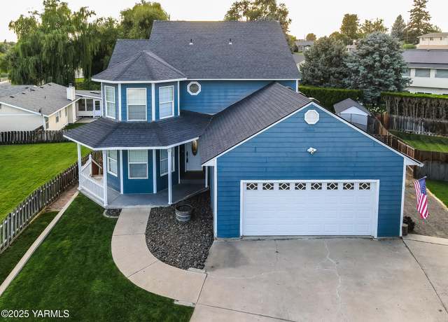 Property at 635 Westwind Dr, Zillah, WA 98953, 4 beds, 3.5 baths