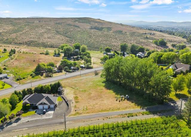 Property at 11471 Marble Ln, Yakima, WA 98908