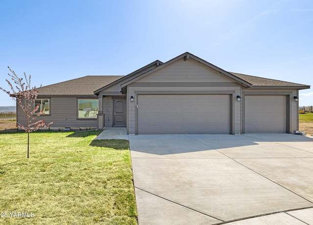 Property at 1613 Diamond Ave Unit (Phase 11 Lot 295) Spec, Grandview, WA 98930, 3 beds, 1 bath
