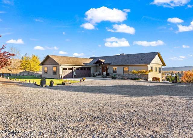 Property at 338 Clemans Dr, Naches, WA 98937, 2 beds, 3 baths