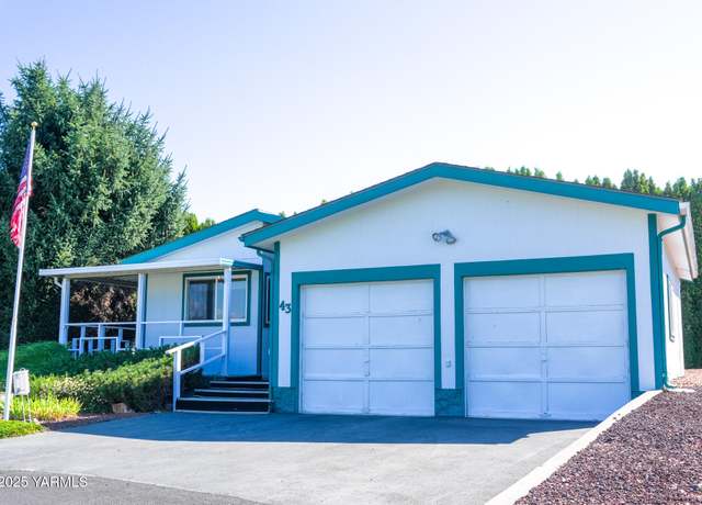 Property at 3701 Gun Club Rd #43, Yakima, WA 98901, 2 beds, 2.5 baths