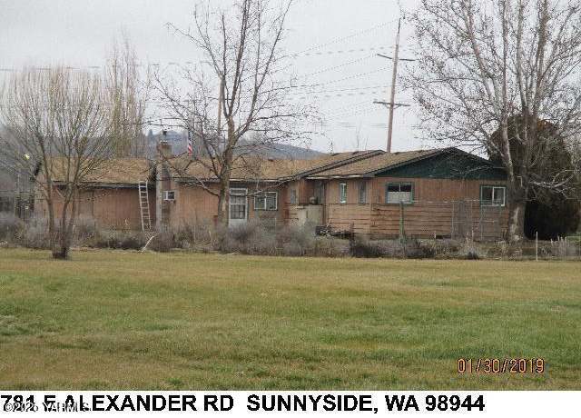 Property at 781 E Alexander Rd, Sunnyside, WA 98944, 4 beds, 1.5 baths