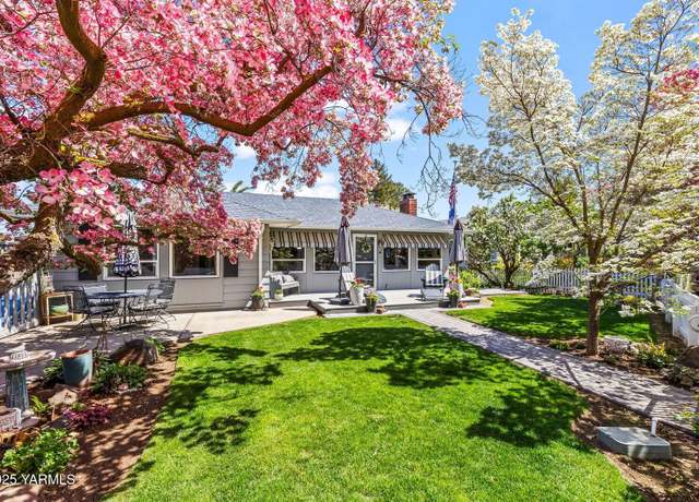 Property at 119 Park Ave, Yakima, WA 98902, 3 beds, 2 baths