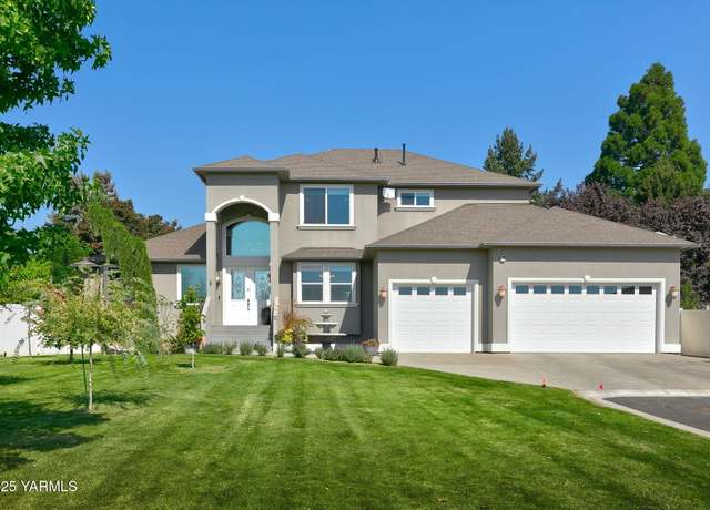 Property at 12 N 67th Ave, Yakima, WA 98908, 3 beds, 2.5 baths