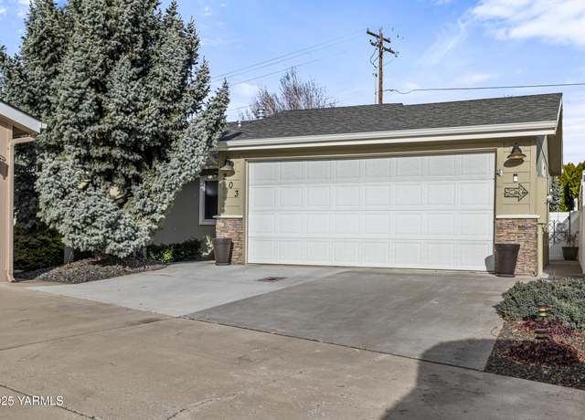 Property at 200 Bridle Way #203, Yakima, WA 98901, 3 beds, 2 baths