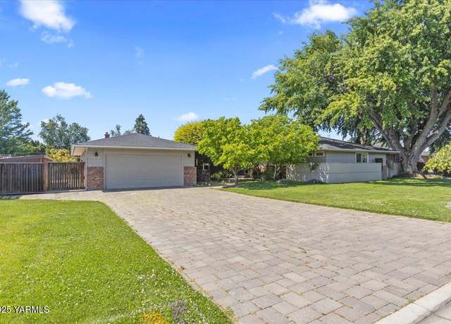 Property at 4802 Avalanche Ave, Yakima, WA 98908, 3 beds, 3 baths