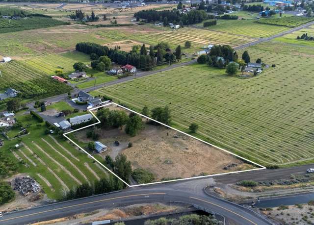 Property at 9031/9033 Old Naches Hwy, Naches, WA 98937